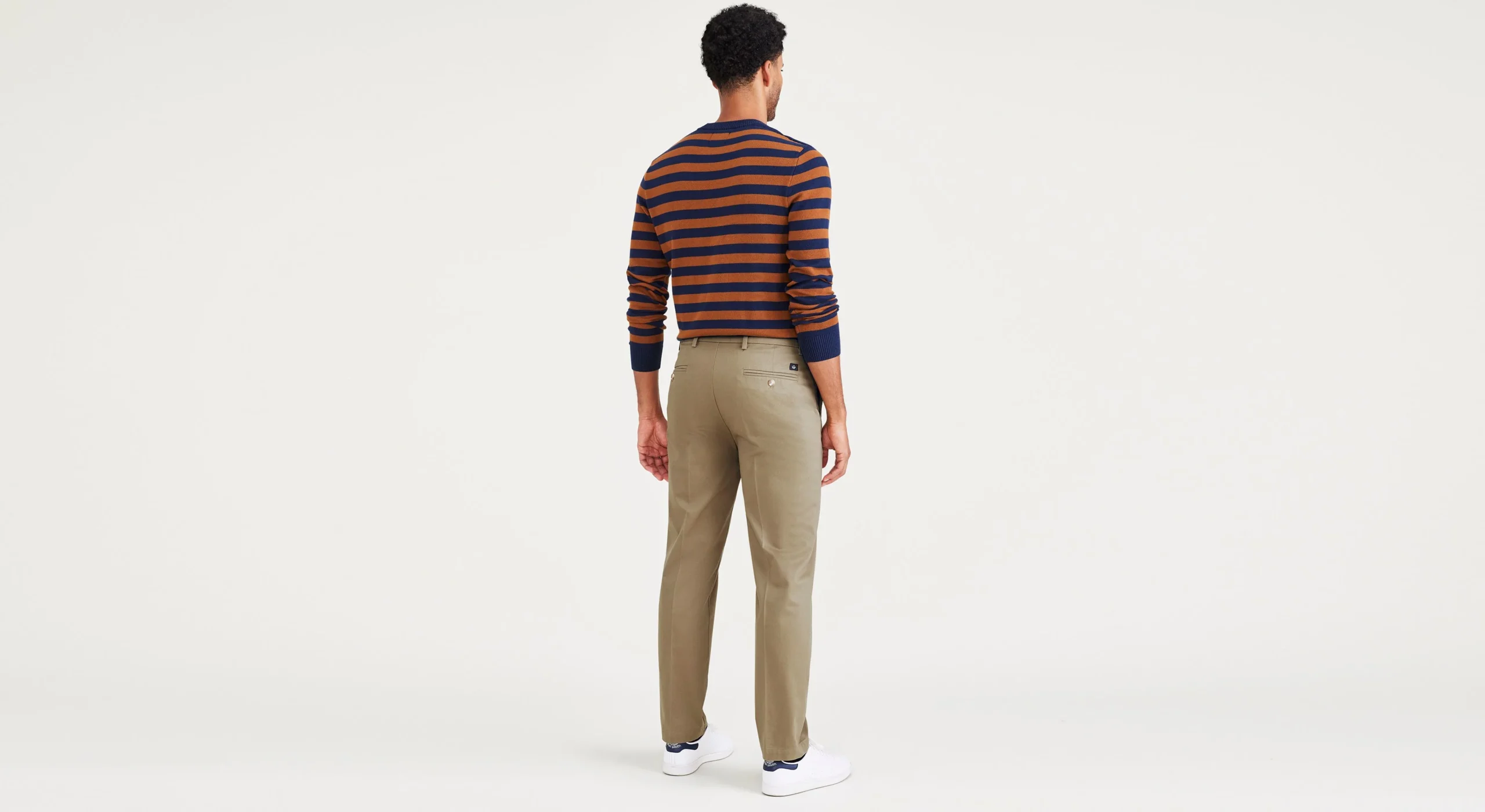 Signature Iron Free Khakis, Straight Fit with Stain Defender®