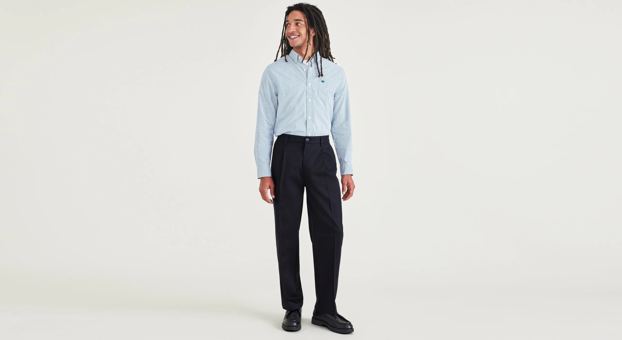 Signature Iron Free Khakis, Pleated, Relaxed Fit with Stain Defender®