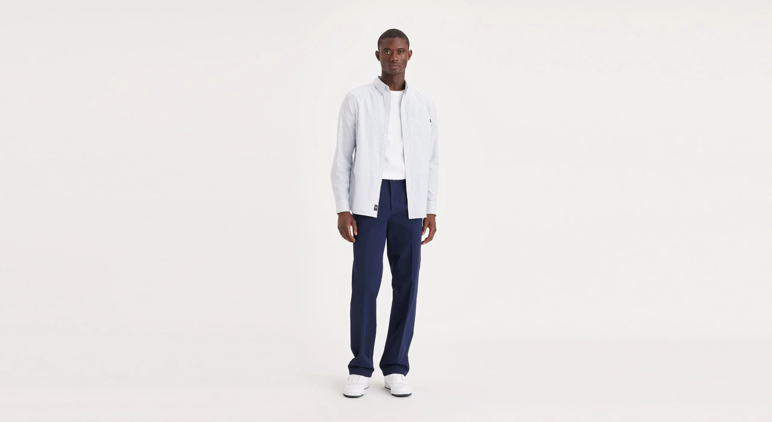4923-workday-khakis-classic-fit-1.webp Workday Khakis, Classic Fit