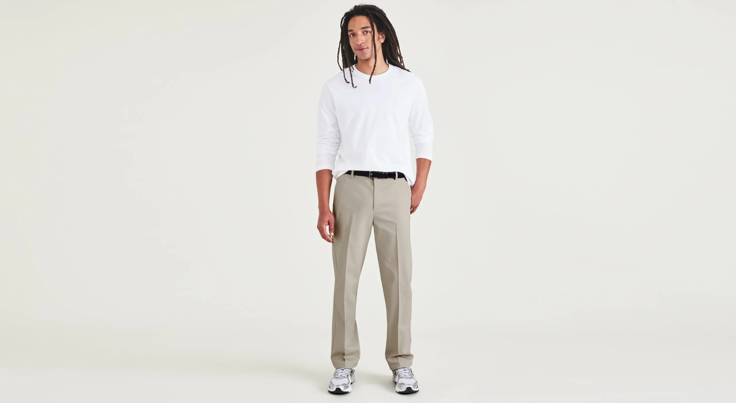 Signature Iron Free Khakis, Straight Fit with Stain Defender®