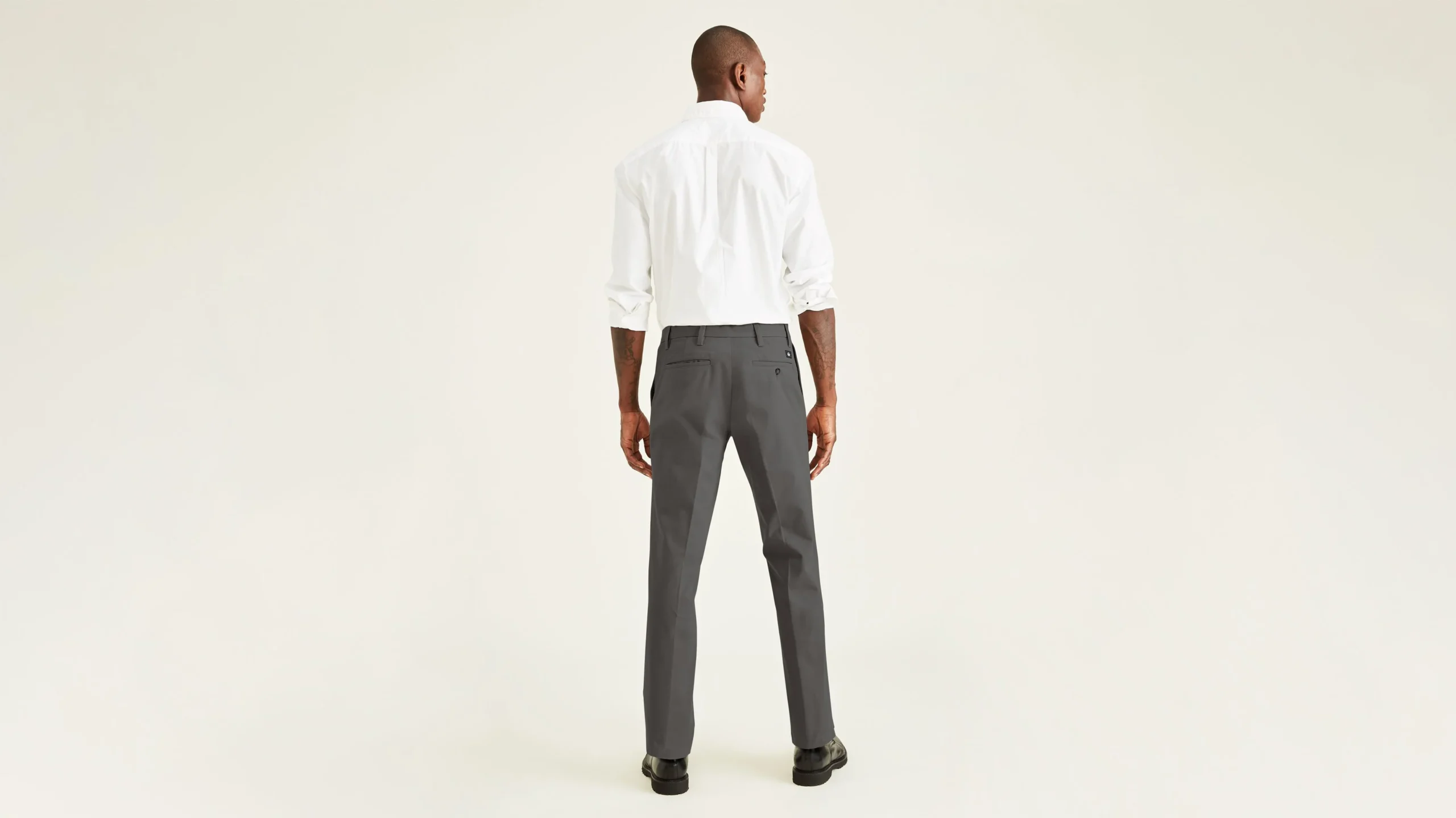 Workday Khakis, Straight Fit