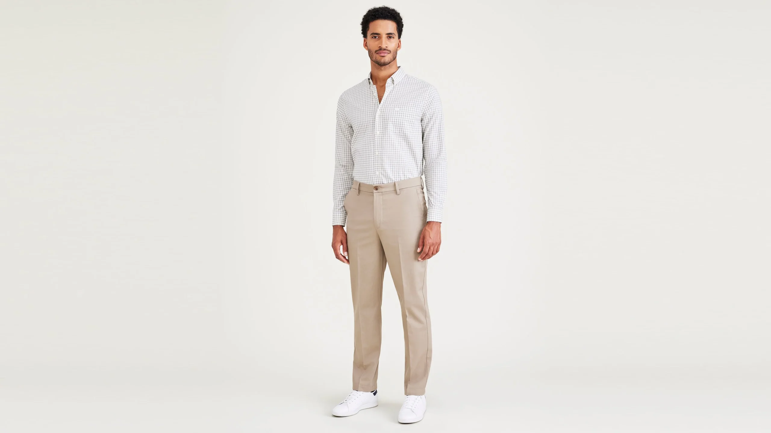 Signature Iron Free Khakis, Straight Fit with Stain Defender®