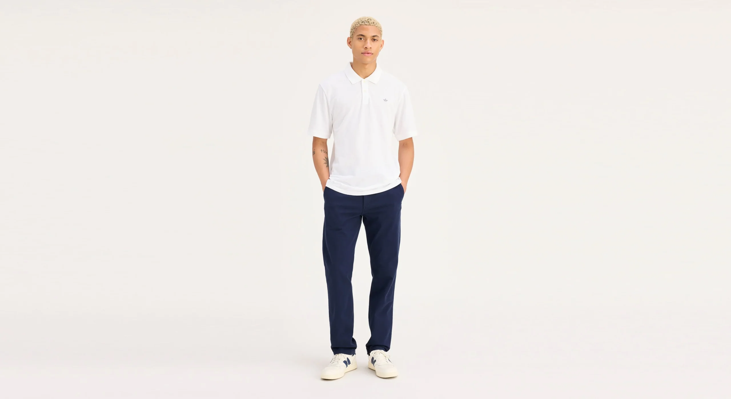 5769-ultimate-chinos-slim-fit-1.webp Ultimate Chinos, Slim Fit