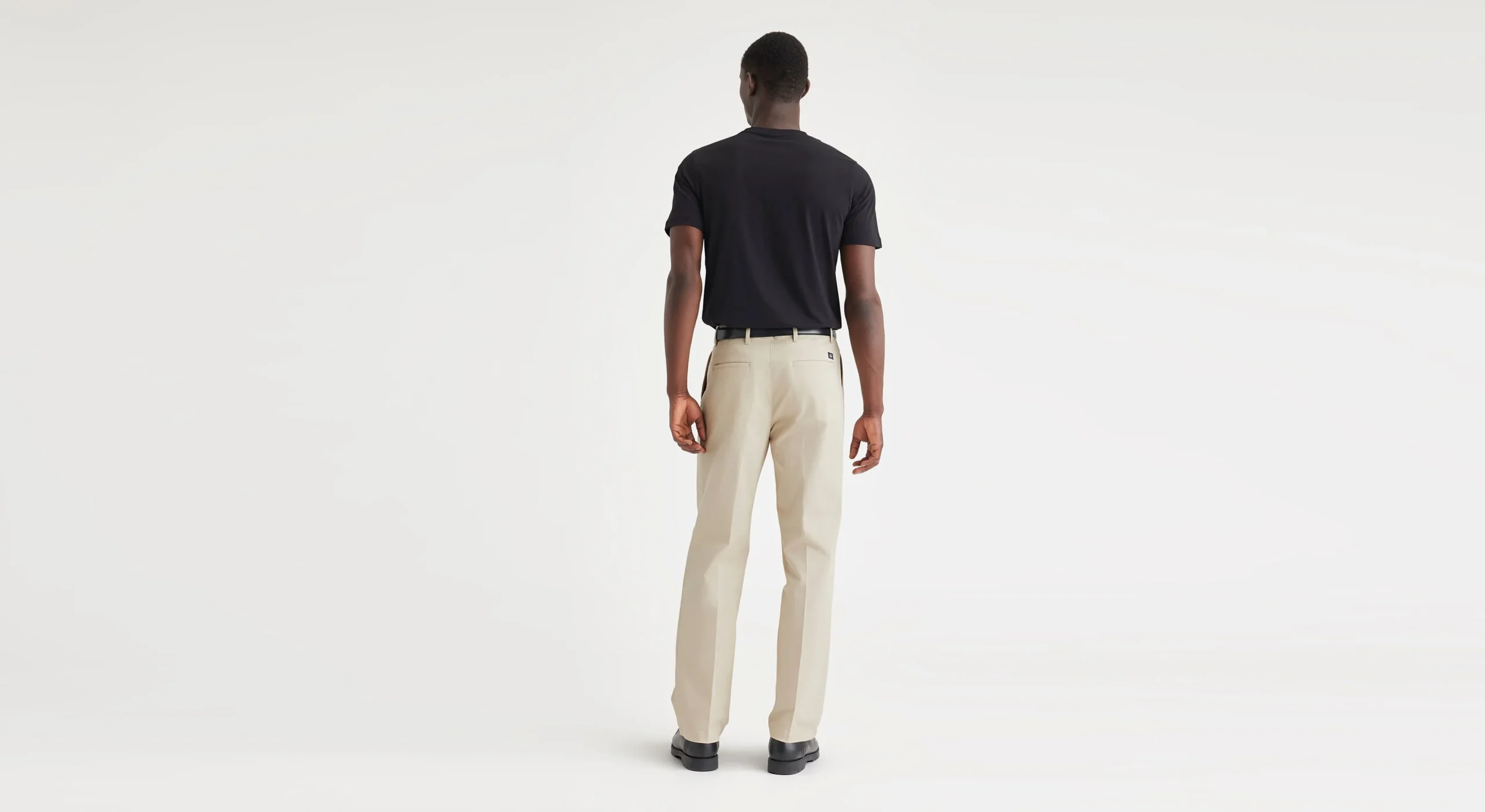 6663-original-chinos-pleated-classic-fit-2.webp Original Chinos, Pleated, Classic Fit