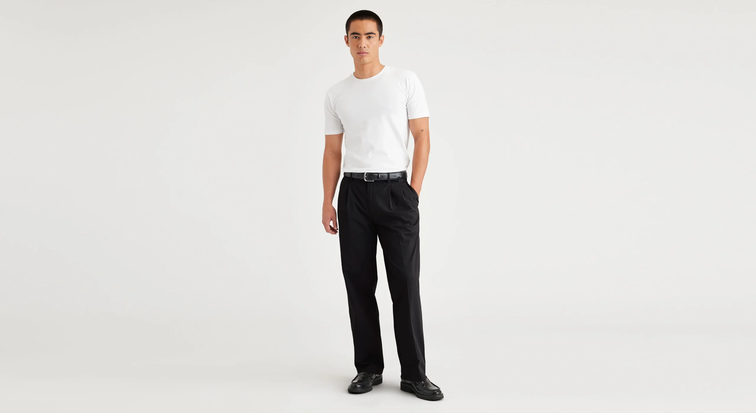 Original Chinos, Pleated, Classic Fit
