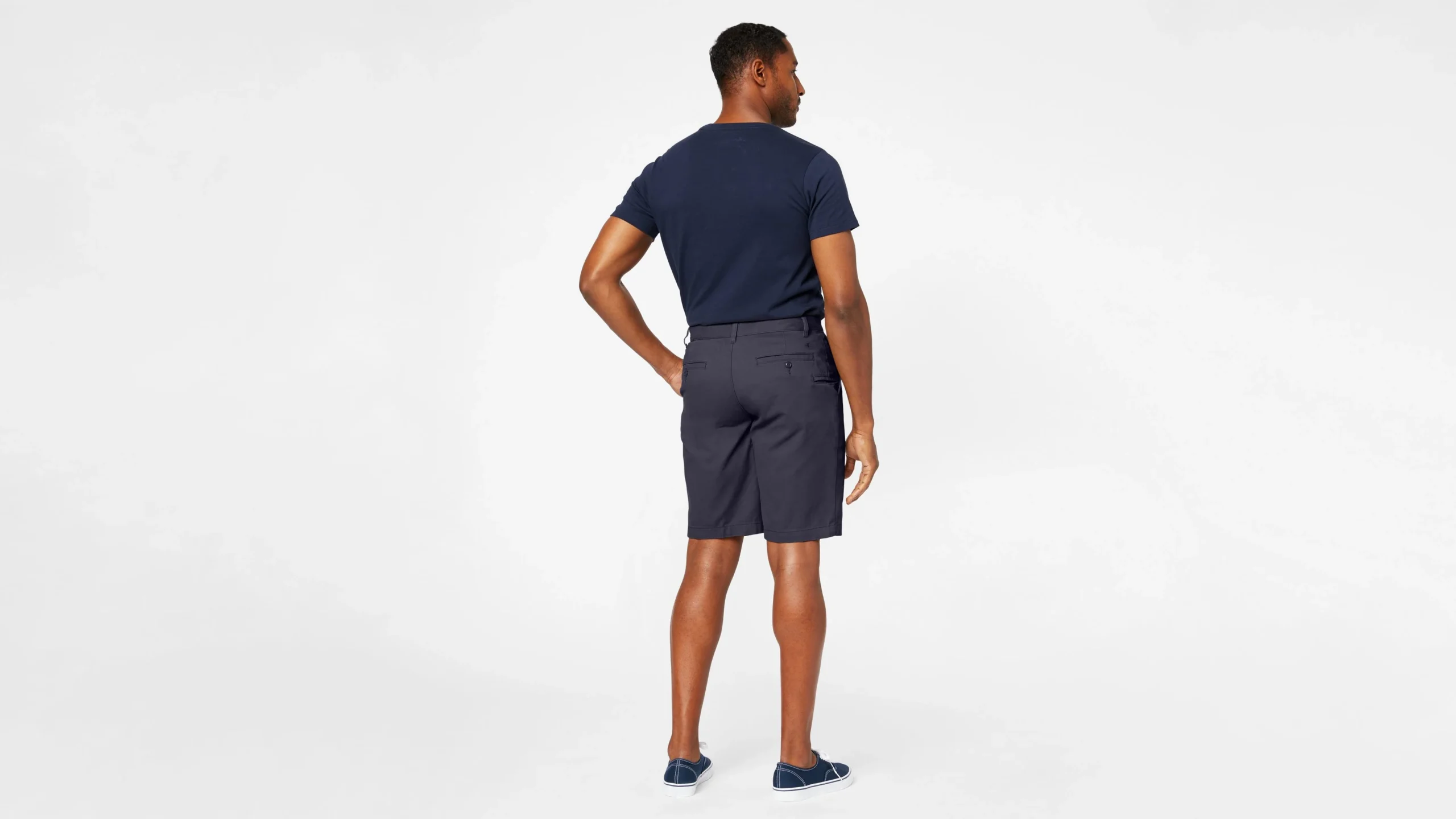 8283-perfect-10-5-shorts-2.webp Perfect 10.5" Shorts
